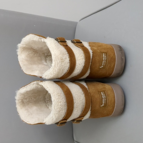 Kookaburra by UGG Suede Boot - Picture 2 of 9